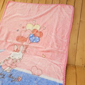 پتو گلبافت سایز بزرگ دولایه طرح خرگوش و بادکنک صورتی